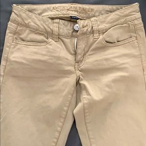American Eagle Khaki Jegging